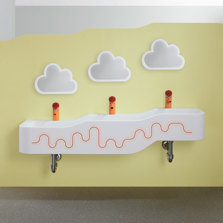 카민 레드와 주황색의 Geberit Bambini 놀이 및 세면 공간 카민 레드와 주황색의 Geberit Bambini 놀이 및 세면 공간