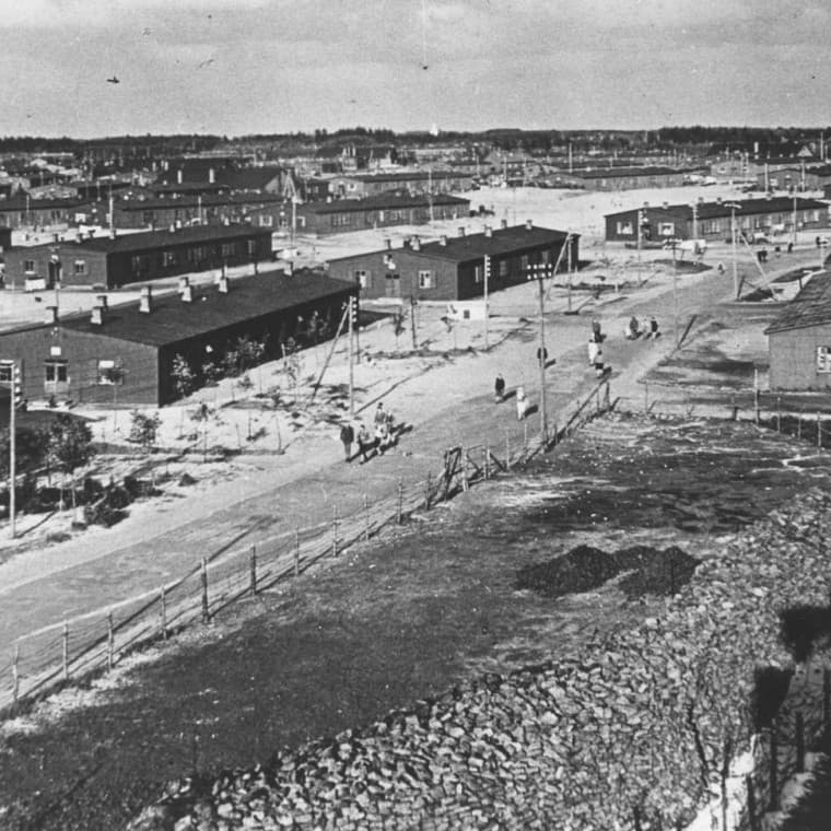 The site of the largest Danish refugee camp for German war expellees (© Blåvandshuk Local History Archive) The site of the largest Danish refugee camp for German war expellees (© Blåvandshuk Local History Archive)
