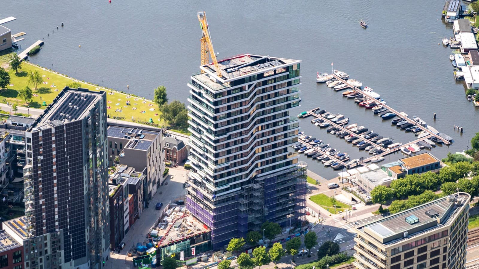 HAUT Amsterdam (©Team V Architecture / Jannes Linders / Topview Luchtfotografie) HAUT Amsterdam (©Team V Architecture / Jannes Linders / Topview Luchtfotografie)